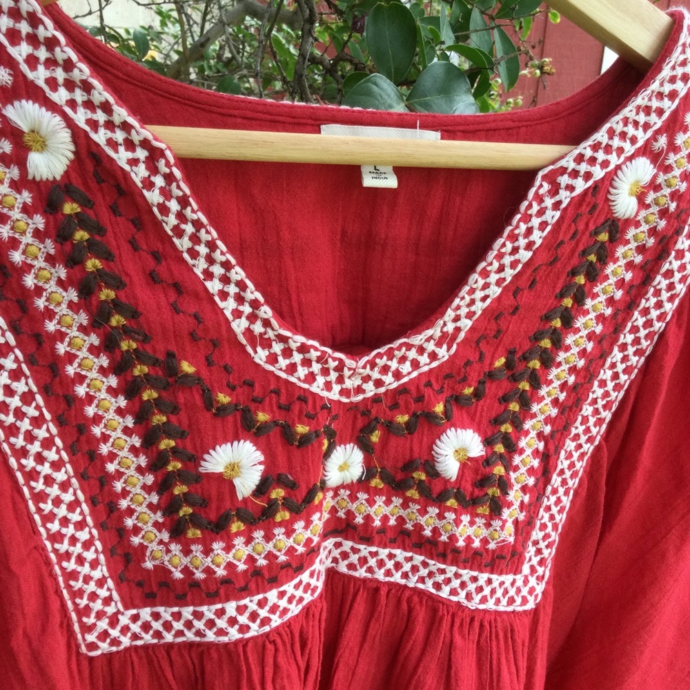 Max Studio Embroidered Peasant Blouse Size L - Picture 3 of 5